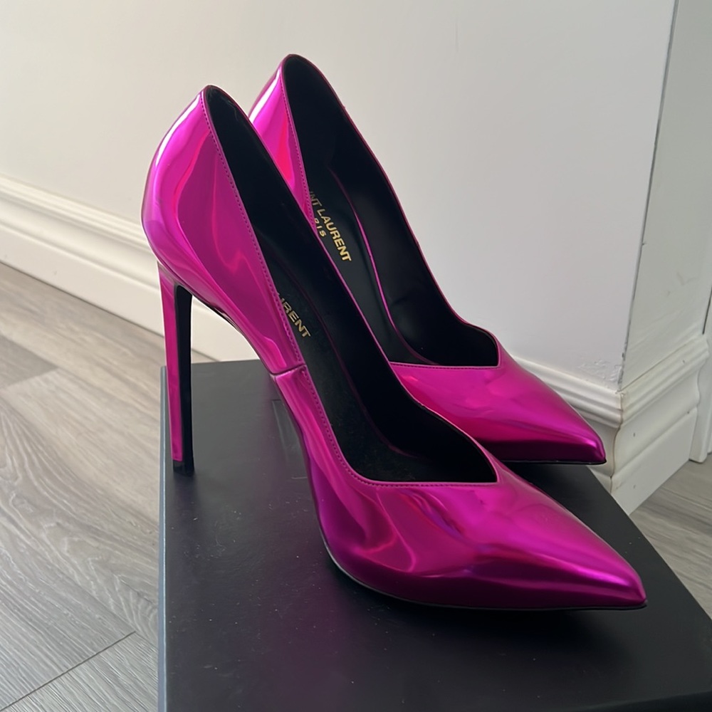 YSL heels - Picture 3 of 4